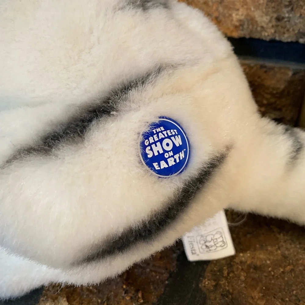 Fiesta White Bengal Tiger 10” Stuffed Animal Plush Toy - Picture 4 of 8